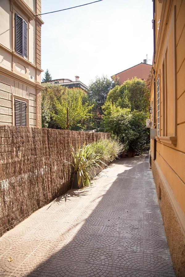 Urban Jungle Apartment Bologna Exterior photo