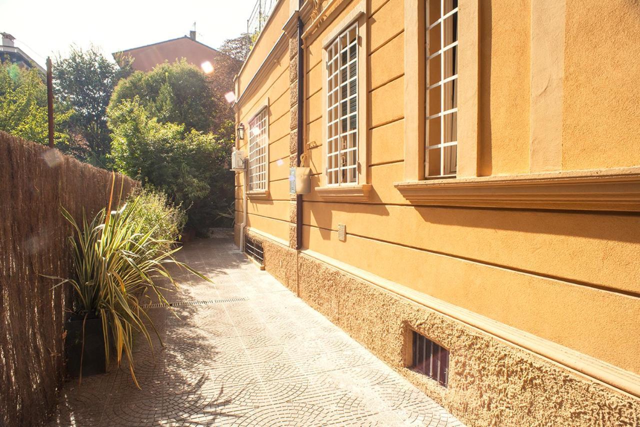 Urban Jungle Apartment Bologna Exterior photo